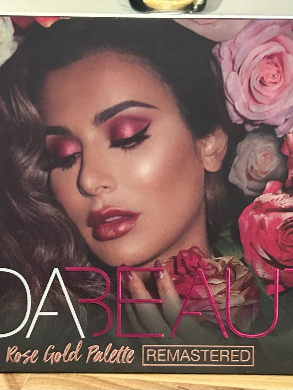 HUDA BEAUTY remastered rich